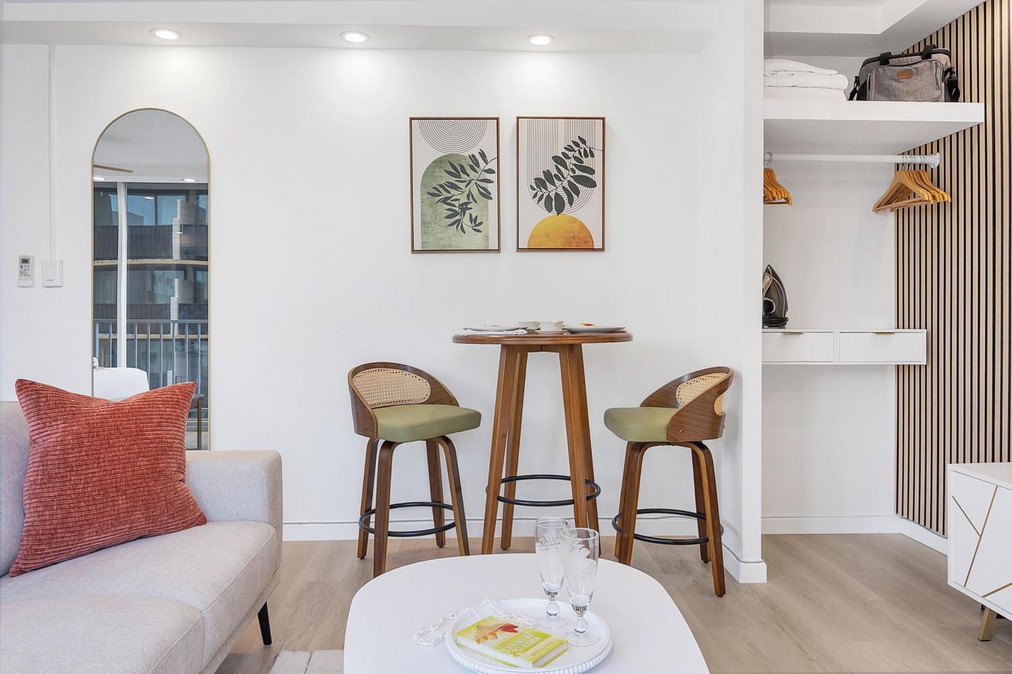 הונולולו Steps To Waikiki Beach! Newly Renovated With 75" Tv מראה חיצוני תמונה
