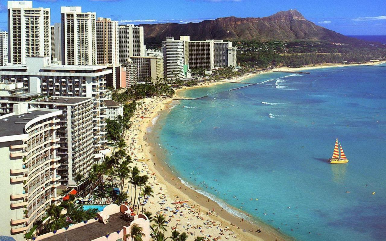 הונולולו Steps To Waikiki Beach! Newly Renovated With 75" Tv מראה חיצוני תמונה